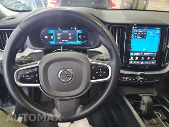 2025 Volvo XC60 B5 Plus - miniatura 17