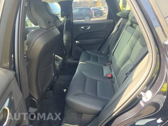 2025 Volvo XC60 B5 Plus – miniatura 13