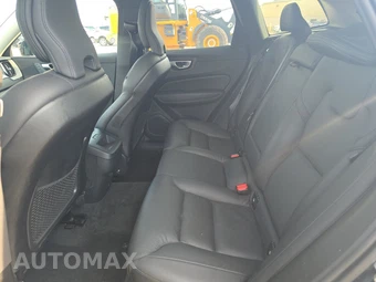 2025 Volvo XC60 B5 Plus - miniatura 13