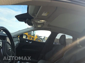 2025 Volvo XC60 B5 Plus - miniatura 19
