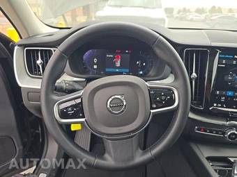 2025 Volvo XC60 B5 Plus - miniatura 10