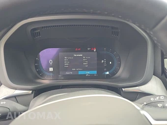 2025 Volvo XC60 B5 Plus - miniatura 12