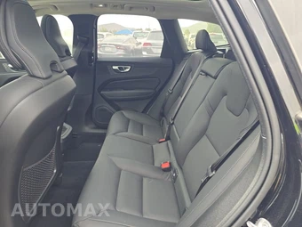 2025 Volvo XC60 B5 Plus - miniatura 13