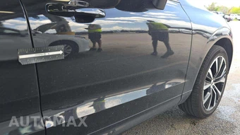 2025 Volvo XC60 B5 Plus – miniatura 22