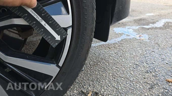 2025 Volvo XC60 B5 Plus – miniatura 23