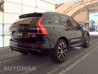2025 Volvo XC60 B5 Plus – miniatura 4