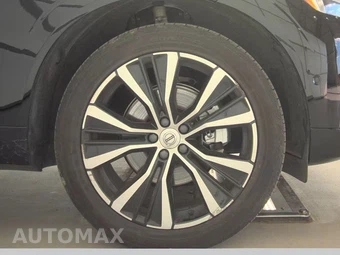 2025 Volvo XC60 B5 Plus – miniatura 10