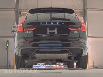 2025 Volvo XC60 B5 Plus – miniatura 7
