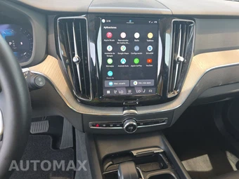 2025 Volvo XC60 B5 Plus – miniatura 11
