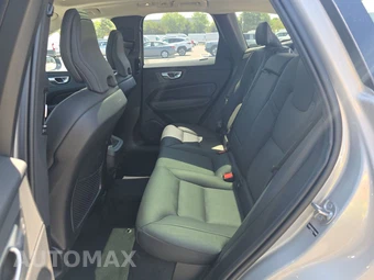 2025 Volvo XC60 B5 Plus - miniatura 13