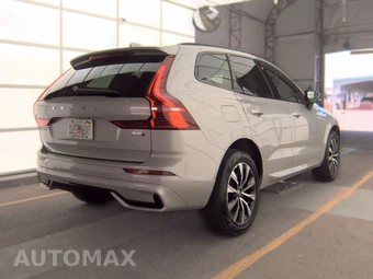 2025 Volvo XC60 B5 Plus - miniatura 4