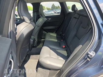 2025 Volvo XC60 B5 Plus - miniatura 13