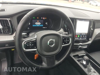 2025 Volvo XC60 B5 Plus – miniatura 10