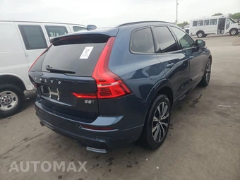 2025 Volvo XC60 B5 Plus – miniatura 4