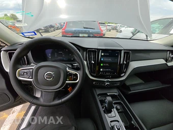 2025 Volvo XC60 B5 Plus - miniatura 11