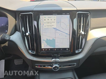 2025 Volvo XC60 B5 Plus – miniatura 11
