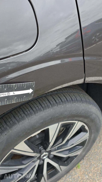 2025 Volvo XC60 B5 Plus – miniatura 22