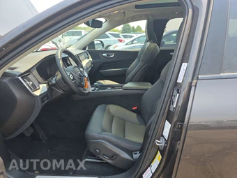 2025 Volvo XC60 B5 Plus – miniatura 7
