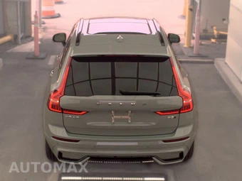 2025 Volvo XC60 B5 Plus – miniatura 5