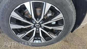 2025 Volvo XC60 B5 Plus - miniatura 23