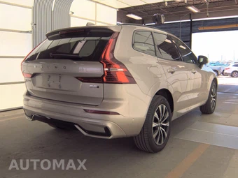 2025 Volvo XC60 B5 Plus – miniatura 4