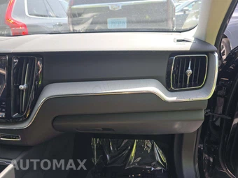 2025 Volvo XC60 B5 Plus – miniatura 19