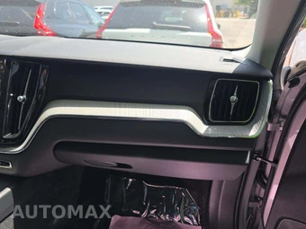 2025 Volvo XC60 B5 Plus - miniatura 19
