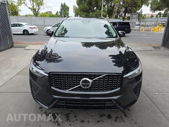 2025 Volvo XC60 B5 Plus - miniatura 2