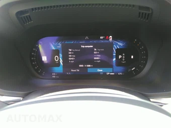 2025 Volvo XC60 B5 Plus - miniatura 20