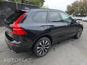 2025 Volvo XC60 B5 Plus - miniatura 4