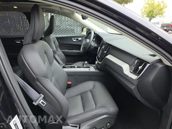 2025 Volvo XC60 B5 Plus - miniatura 8
