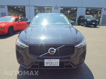 2025 Volvo XC60 B5 Plus – miniatura 2