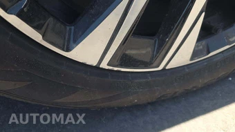 2025 Volvo XC60 B5 Plus – miniatura 33
