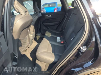 2025 Volvo XC60 B5 Plus – miniatura 13