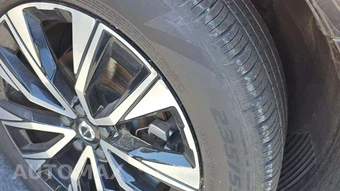2025 Volvo XC60 B5 Plus – miniatura 22