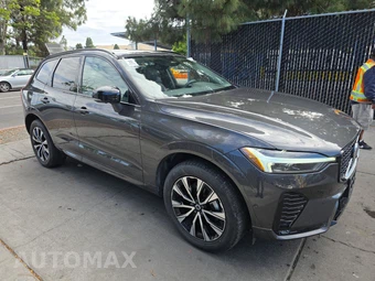 2025 Volvo XC60 B5 Plus – miniatura 3