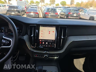 2025 Volvo XC60 B5 Plus – miniatura 11