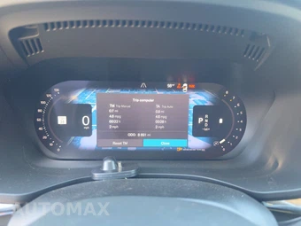 2025 Volvo XC60 B5 Plus – miniatura 12