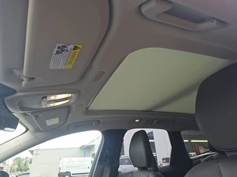 2025 Volvo XC60 B5 Plus – miniatura 20