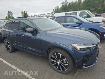 2025 Volvo XC60 B5 Plus – miniatura 3