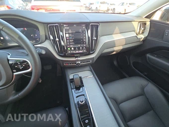 2025 Volvo XC60 B5 Plus – miniatura 11