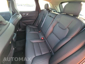 2025 Volvo XC60 B5 Plus – miniatura 13