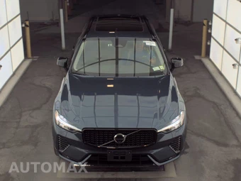 2025 Volvo XC60 B5 Plus – miniatura 2