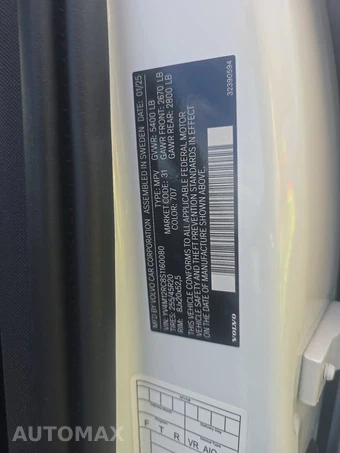 2025 Volvo XC60 B5 Plus – miniatura 14