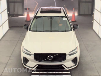 2025 Volvo XC60 B5 Plus – miniatura 2