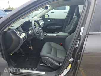 2025 Volvo XC60 B5 Plus - miniatura 7