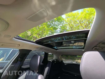 2025 Volvo XC60 B5 Plus – miniatura 11