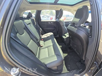 2025 Volvo XC60 B5 Plus – miniatura 14