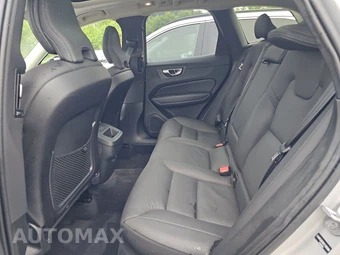 2025 Volvo XC60 B5 Plus - miniatura 13