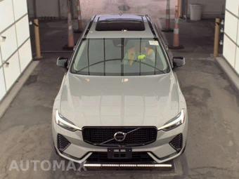 2025 Volvo XC60 B5 Plus - miniatura 2
